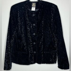 San Moire Black Textured Velvet Blazer